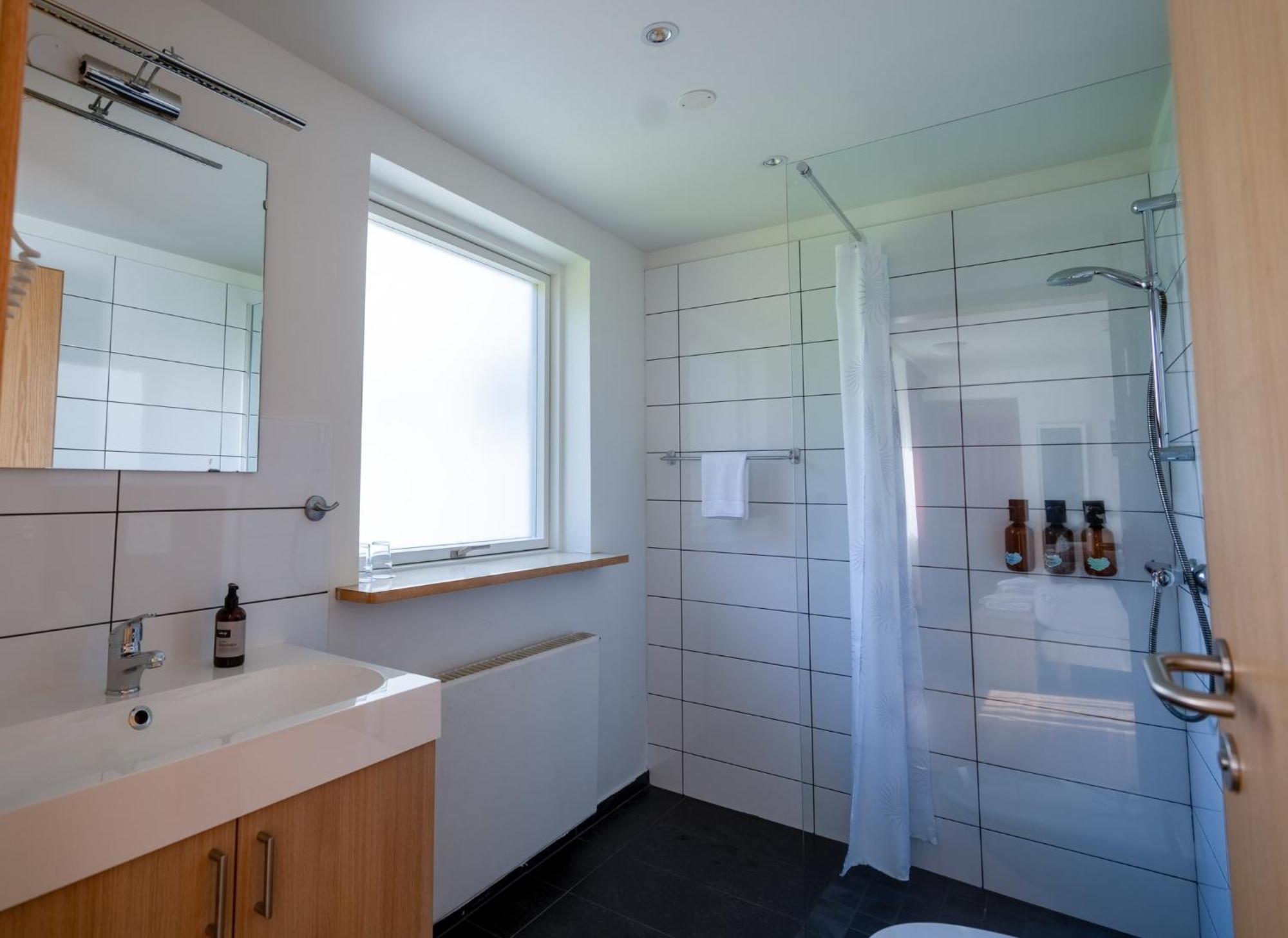 Hotel Eskifjoerthur Bagian luar foto