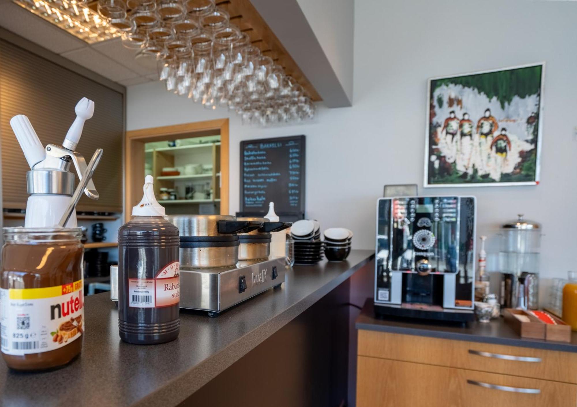 Hotel Eskifjoerthur Bagian luar foto