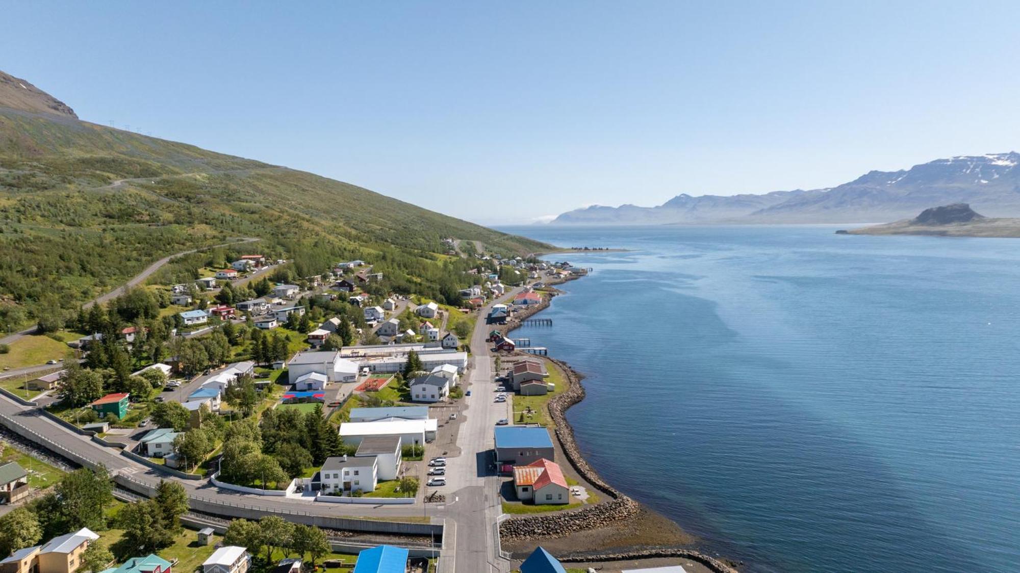 Hotel Eskifjoerthur Bagian luar foto